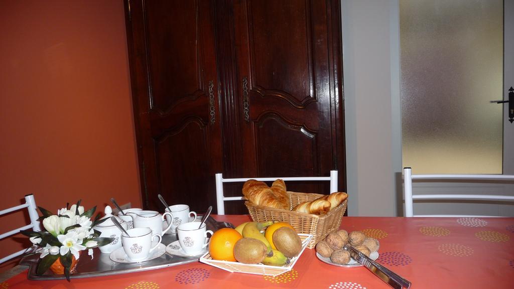 Appartement Aux Armoiries De Sarlat Стая снимка